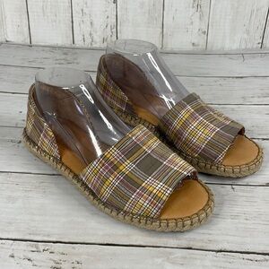 Born Plaid Seek Comfort Espadrille Sandal